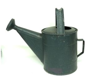 Vintage Green Painted Galvanized Steel Watering Can - Country Style