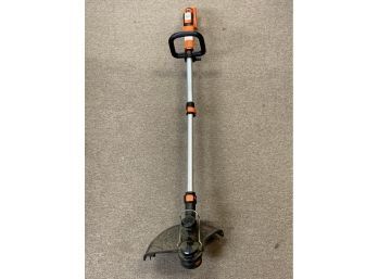 Black And Decker 40 Volt String Trimmer With Battery And Charger