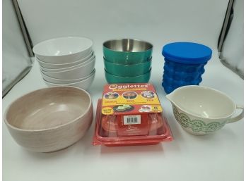 Egglettes, Ice Genie & Several Bowls