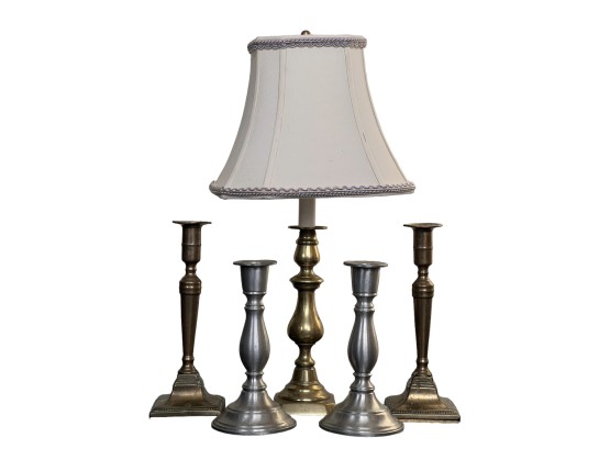 BRASS TABLE LAMP & (2) PAIRS Of CANDLESTICKS