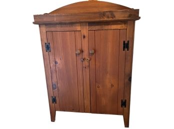 FARMSTONE PINE COUNTRY CABINET