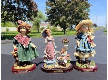 (3) COLLECTIBLE FIGURAL GROUPS