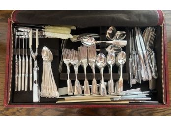 GROUP of MOSTLY TOWLE FLATWARE