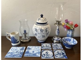 GROUP of BLUE & WHITE PORCELAIN