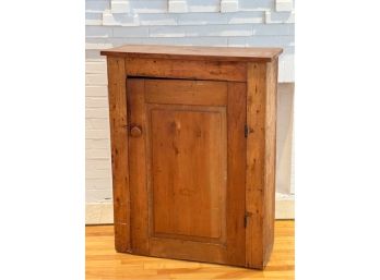 PRIMITIVE PINE HUTCH