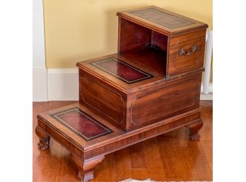 ENGLISH MAHOGANY LIBRARY STEPS w COMMODE