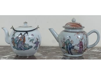 (2) ANTIQUE SMALL CHINESE EXPORT TEAPOTS