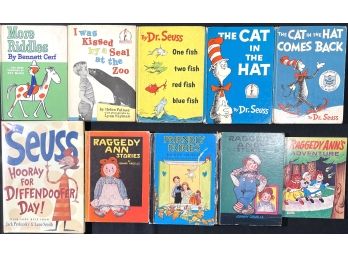 (10) VINTAGE DR SUESS And RAGGEDY ANN BOOKS