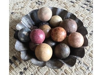 GROUPING OF PRIMITIVE CLAY MARBLES