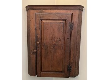 EARLY (19th c) HANGING CORNER CABINET