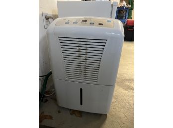 GE DEHUMIDIFIER MODEL ADEL70LRL2