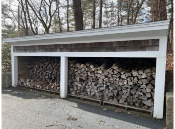 VERY DRY RED OAK SPLIT FIREWOOD