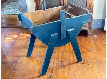 PRIMITIVE PINE WASHING TUB IN BLUE PAINT