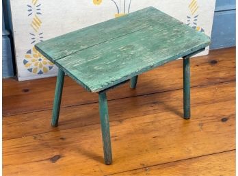 PRIMITIVE PINE SIDE TABLE  IN TURQUOISE PAINT