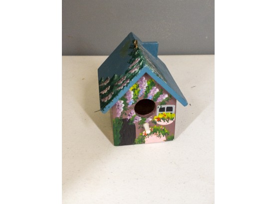 Handcrafted Decorative Birdhouse With Floral Design, Ideal For Garden Decor
