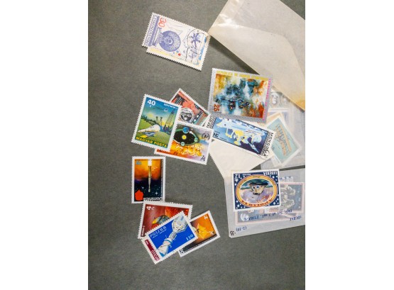Vintage Stamp Collection With H.E. Harris & Co. Packages - Maldives, Polska, Antigua, Russia