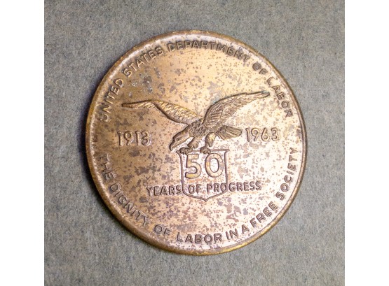 United States Department Of Labor Commemorative Coin 50 Years Of Progress 1913-1963 Coin