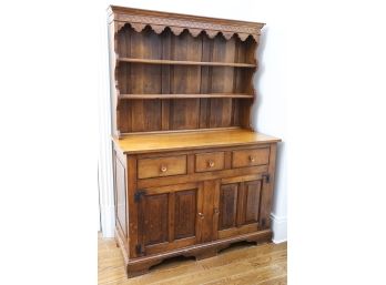 Maple Kitchen Cupboard With Scalloped Edge Details