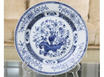 Chinese Porcelain Decorative Plate In Blue And White